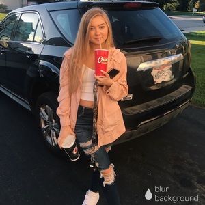 Meet your Posher, Savanna